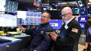 Digital Shift on Wall Street Hits Roadblock: Compliance Challenges - technology news from TheStreet